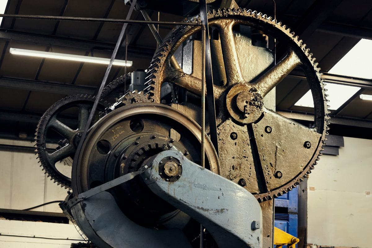 Pressmark Pressings, uma fabricante de peças automotivas em Atherstone. “Pensamos ‘Não pode ser catastrófico. O governo estará preparado’”, o diretor executivo da empresa disse sobre o Brexit. “Mas tem sido uma confusão” |  SUZIE HOWELL / 
NYT