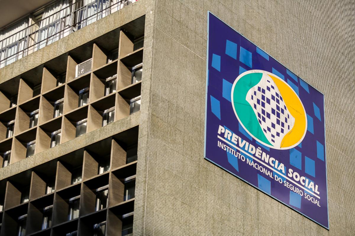 Prédio da Previdência Social em Curitiba. | Marcelo Elias/Gazeta do Povo