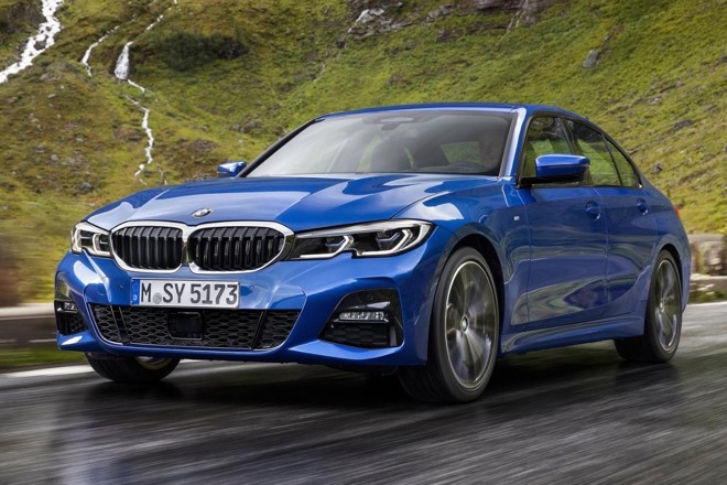 O Serie 3 está maior e com um visual mais sisudo, herdado do irmão maior Serie 7. | BMW/ Divulgação