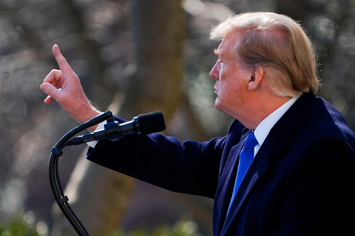 Preisdente dos EUA, Donald Trump, anuncia a declaração de emergência na fronteira com o México | BRENDAN SMIALOWSKI/AFP