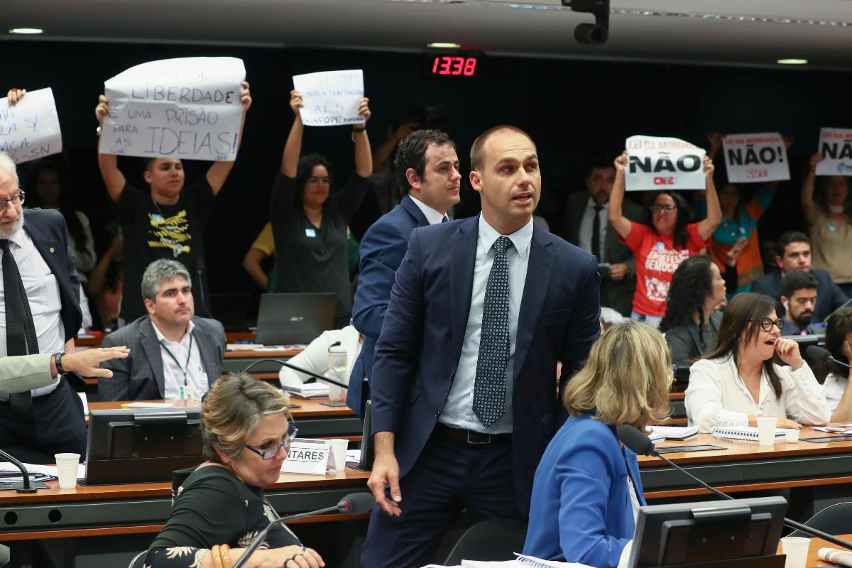 Comissão especial termina sessão sem votar o projeto. | Lula Marques/Fotos Públicas