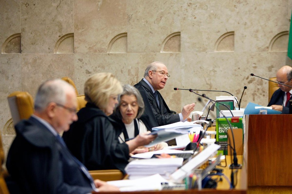 Ministros do STF durante a primeira sessão a respeito da criminalização da homofobia, no dia 13 de fevereiro de 2019. | Rosinei Coutinho/SCO/
STF