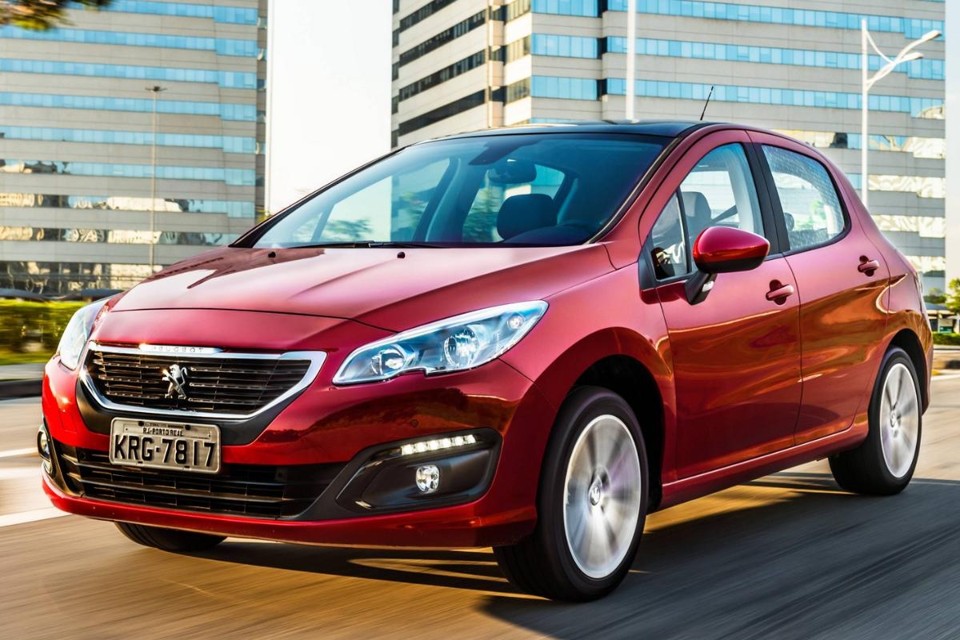 O Peugeot 308 emplacou apenas 434 unidades no ano passado. | Peugeot / Divulgação