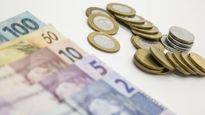 Programa de Integração Social, o PIS tem recursos destinados a pagamentos como seguro desemprego. A Cofins é a Contribuição para Financiamento da Seguridade Social, sendo destinada a áreas como previdência e saúde. | Marcelo Andrade/Gazeta do Povo