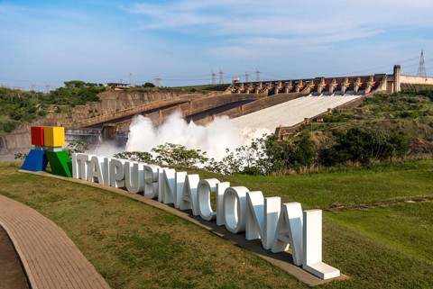 Negociação do tratado será complexa porque a parte financeira engloba o valor de venda do excedente de energia que o Paraguai não consome e os royalties pagos aos municípios lindeiros. | Rubens Fraulini/ Itaipu Binacional