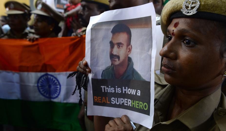 Mobilização pela volta do piloto indiano Abhinandan Varthaman