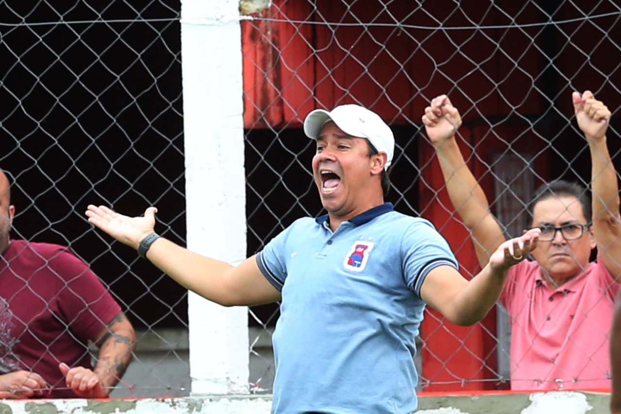 Dado Cavalcanti, técnico do Paraná. | Albari Rosa/Gazeta do Povo