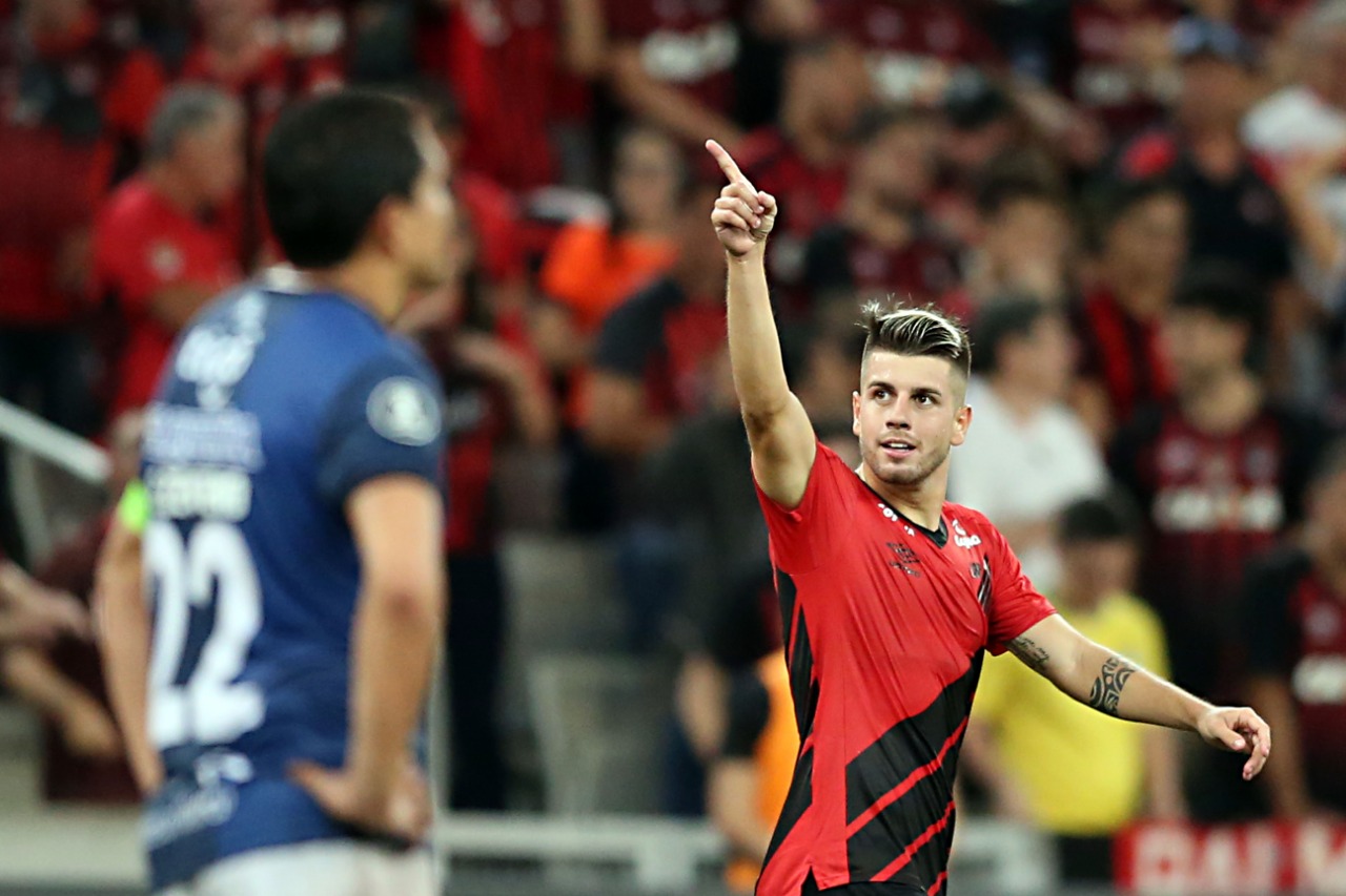 Tomas Andrade marcou seu primeiro gol pelo Furacão. | Albari Rosa/Gazeta do Povo