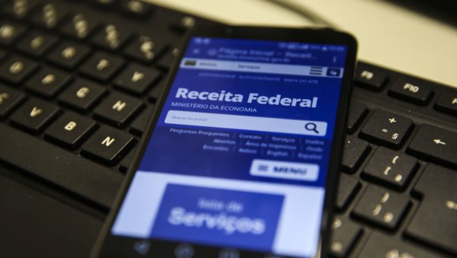 IR-imposto-renda-celular