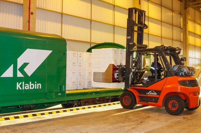 Planta da Klabin em Ortigueira, no Paraná. Acordo sobre marca, cujos produtos responderam por 56% do faturamento em 2018, está em jogo. | Isac Nóbrega/PR/PR