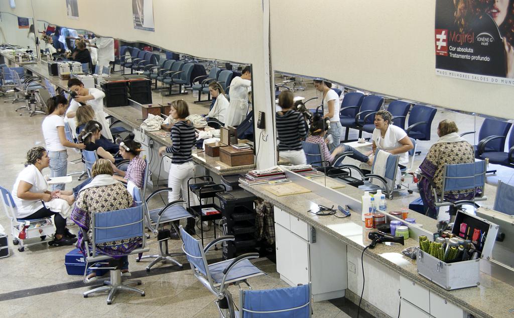 Setor de serviços foi o que mais puxou a produtividade da economia brasileira para baixo no ano passado. | Marco Andre Lima/Arquivo/Gazeta do Povo