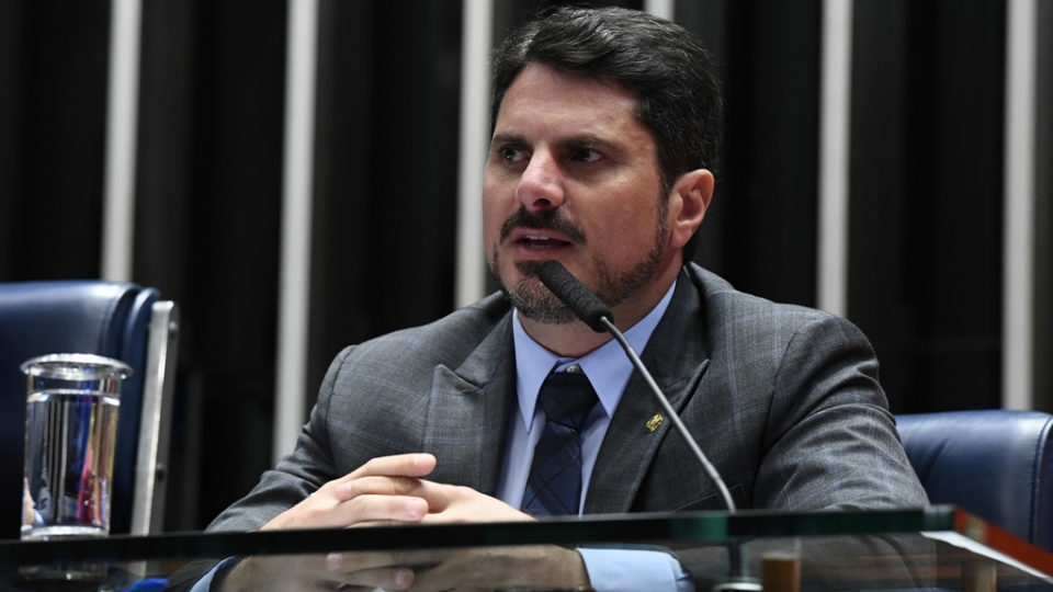 O senador Marcos do Val (PPS-ES), relator de um dos projetos anticrime, diz ter recebido ameaças. Foto: Marcos Oliveira/Agência Senado