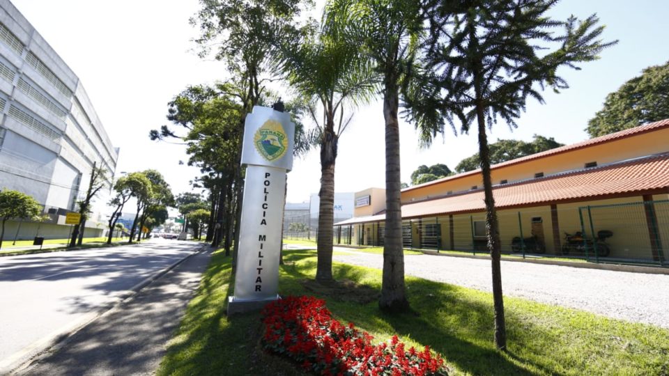Unidade da polícia militar no bairro Portão