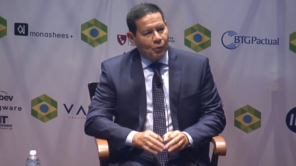 Hamilton Mourão no encerramento da Brazil Conference 2019