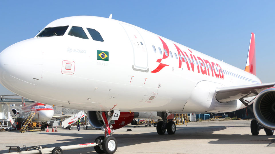 Avianca-aeronave-voos-cancelados