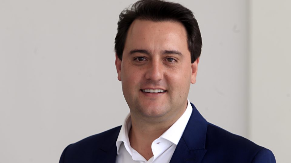 Paranaenses estão satisfeitos com a gestão Ratinho Junior, aponta pesquisa Ratinho Junior