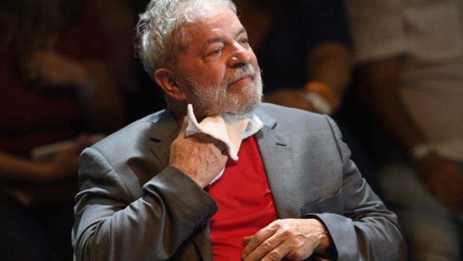 Lula teve novo pedido de habeas corpus negado por Edson Fachin.