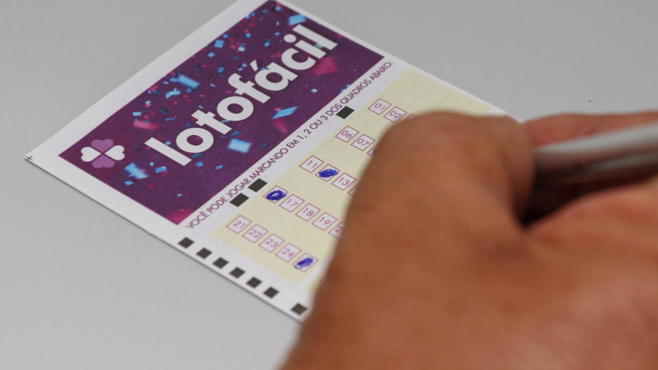Paranaense tem dia de sorte e leva prêmio da Lotofácil; confira o resultado Foto: Cassiano Rosario/Gazeta do Povo