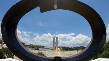 Congresso tenta votar projetos do Orçamento impositivo sob clima de desconfiança Controle de R$ 30 bilhões do Orçamento federal causou atrito entre Planalto e Congresso: questão ainda não está resolvida.