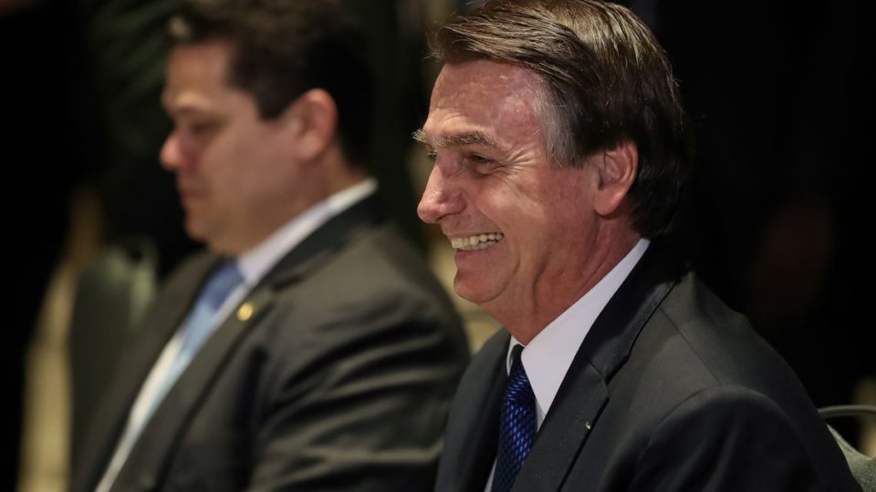 Governo propõe carteira de estudante que pode “esvaziar” entidades como a UNE O presidente Jair Bolsonaro durante almoço de Encontro do Conselho Interdenominacional de Ministros Evangélicos do Brasil.