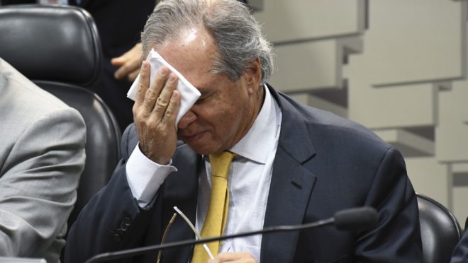 Em nota, ministro disse que tudo não passou de uma brincadeira.