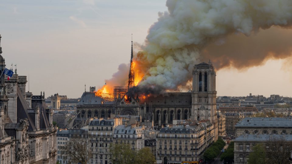 Incêndio na Catedral de Notre-Dame, em Paris.