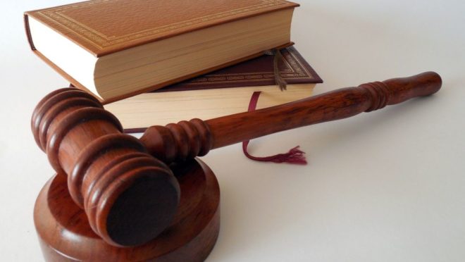 Julgamento no TRF-1 condenou o ex-procurador geral do DF e uma promotora