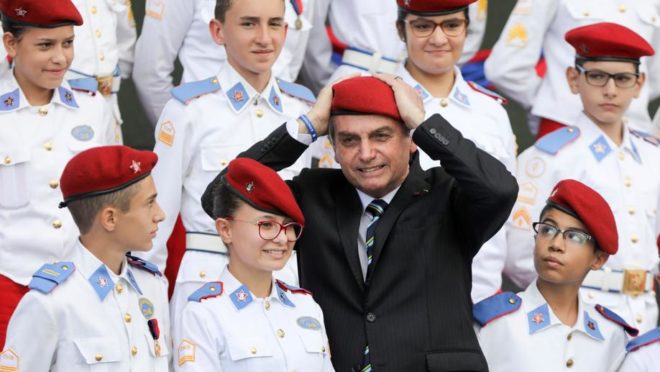 Presidente Jair Bolsonaro participa de evento alusivo ao Dia do Exército. Congresso. Foto: Sergio Lima/AFP