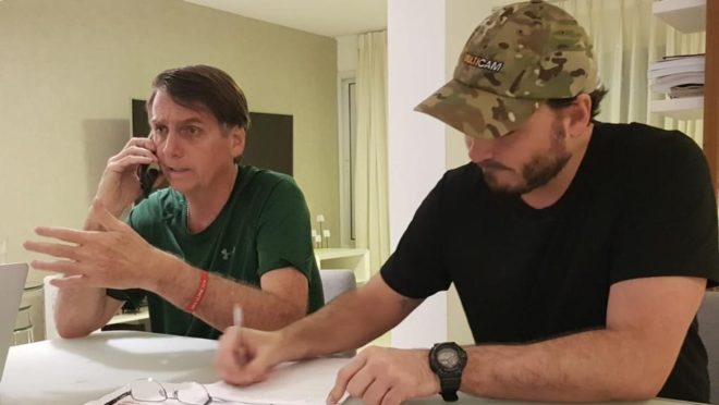 Carlos Bolsonaro: CPI das Fake News