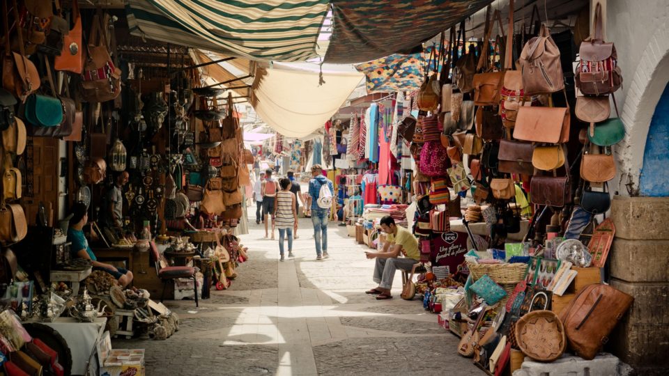 Uma proposta para a liberdade econômica no Brasil Comércio de rua.