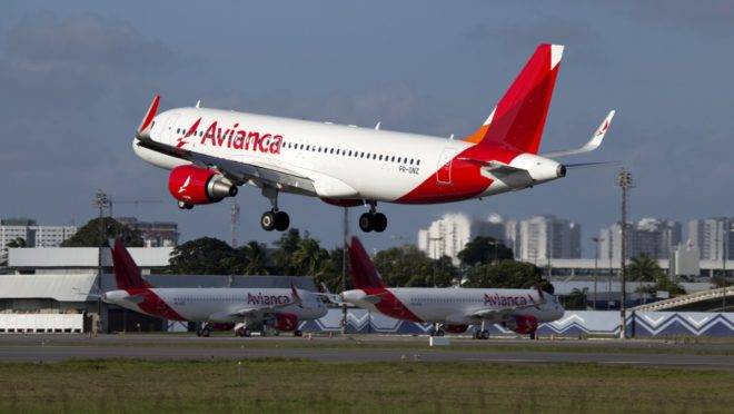 Avião da Avianca em operação