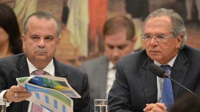O secretário de Previdência e Trabalho, Rogério Marinho, e o ministro da Economia, Paulo Guedes. Foto: Fabio Rodrigues Pozzebom/Agência Brasil