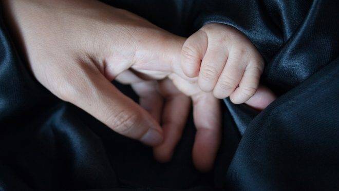 Em países em que as famílias preferem filhos homens a mulheres, o aborto seletivo impediu que 23,1 milhões de bebês do sexo feminino nascessem. Foto: Pixabay