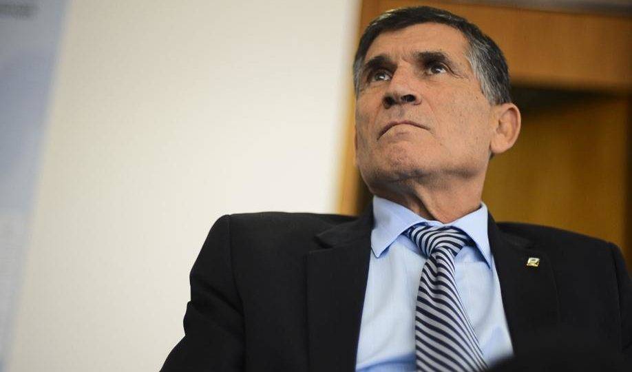 O general Carlos Alberto dos Santos Cruz, ministro da secretaria de governo | Foto: Agência Brasil