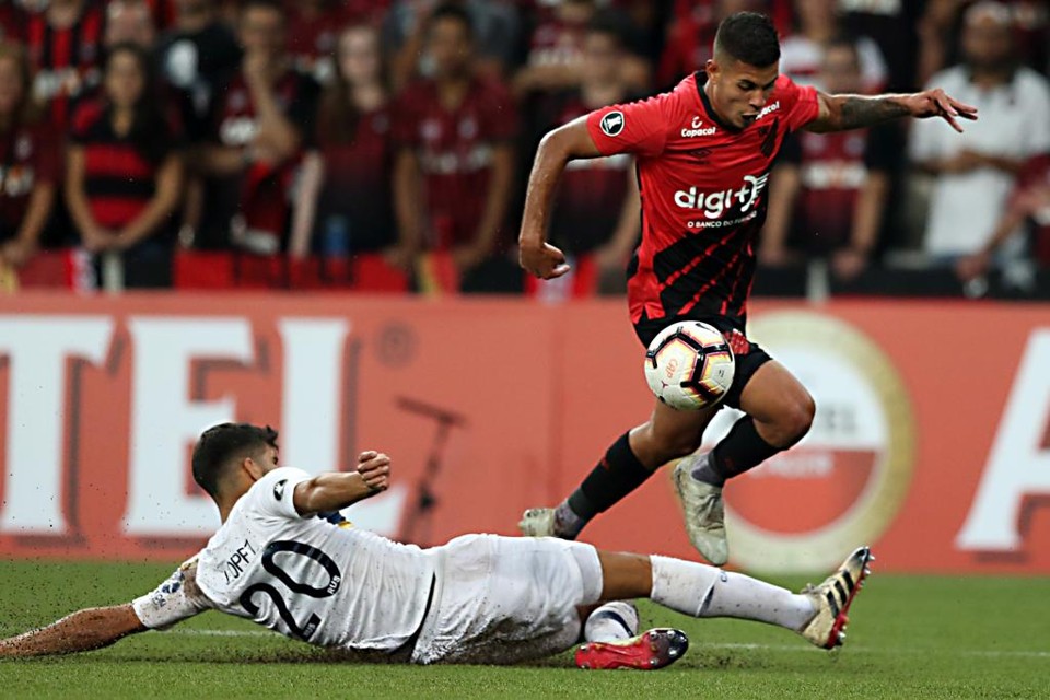 Bruno Guimarães tem multa rescisória milionária | Albari Rosa/Gazeta do Povo