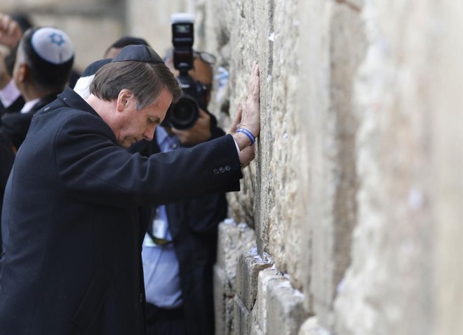 | MENAHEM KAHANA/AFP