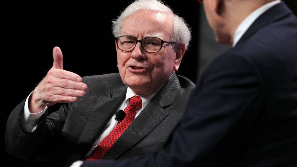 warren-buffett-compra-acoes-amazon