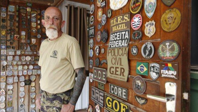 Vivendo em Almirante Tamandaré, o britânico Kevan Gilles já treinou várias forças policiais do Brasil e do mundo