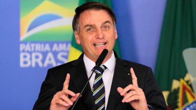 Bolsonaro durante solenidade de assinatura da medida provisória da liberdade econômica.