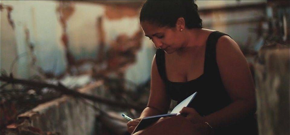 Em seus primeiros três episódios – outros três serão lançados a partir de maio –, Cartas Urbanas parte do histórico e dos relatos dos moradores das comunidades Trilha do Senhor (imagem), Grande Bom Jardim e Serviluz. | Reprodução/