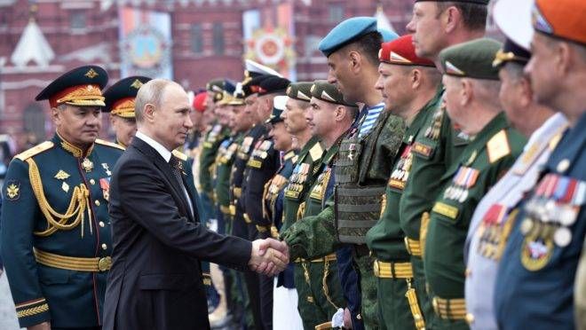 Desfile militar em homenagem ao "Dia da Vitória" em Moscou