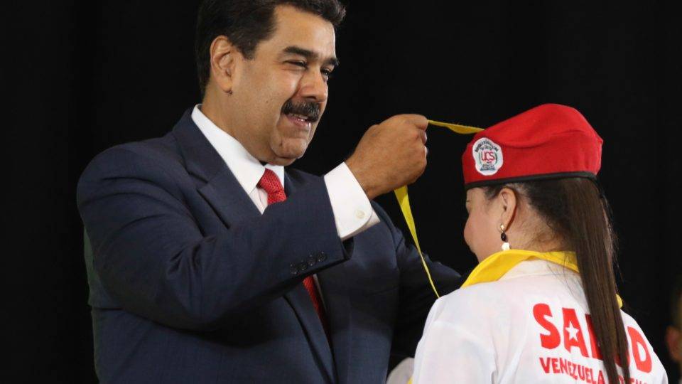 Ditador da Venezuela, Nicolás Maduro, durante a 8ª formatura de médicos comunitários