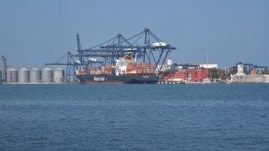 Após ‘socorrer’ México com frango, Brasil quer setor agrícola em acordo bilateral Navio no porto de Veracruz, no México. Brasil liberou o comércio automotivo com o país centro-americano e agora espera reciprocidade no agronegócio.
