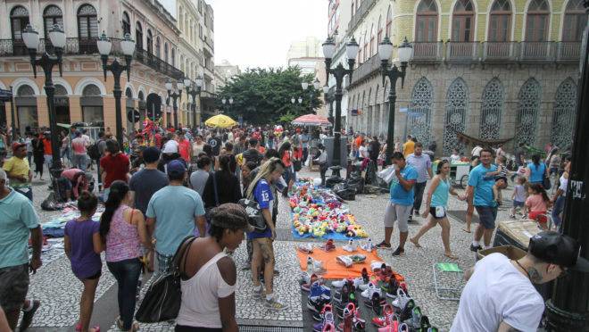 comercio-ambulante-informalidade-trabalho.jpg