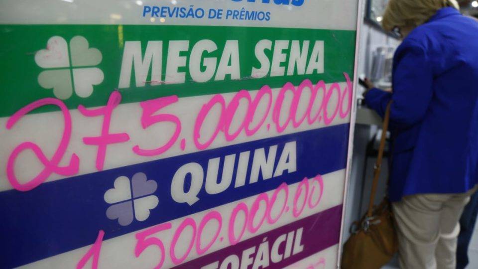 Resultado de imagem para MEGA SENA
