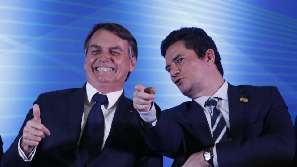 Jair Bolsonaro ao lado do ministro da Justiça e Segurança Pública Sérgio Moro.