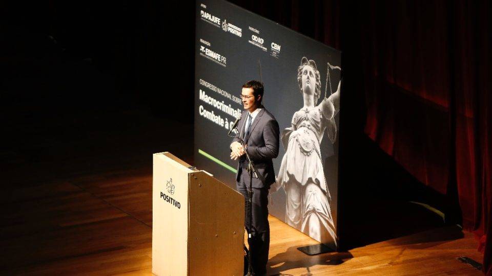O procurador Deltan Dallagnol, chefe da força-tarefa da Lava Jato em Curitiba, em palestra no Congresso Nacional Sobre Macrocriminalidade e Combate à Corrupção, em Curitiba.
