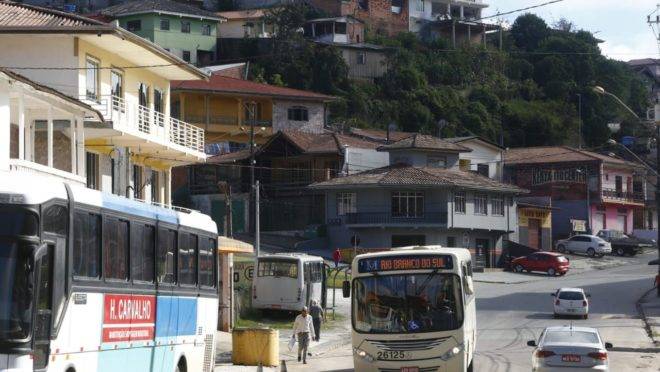 Abalo desta terça-feira (14) em Rio Branco do Sul veio com um grande estrondo.