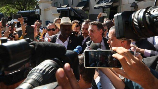 O presidente Jair Bolsonaro, ao chegar em Dallas, nesta quarta-feira. Foto: Marcos Corrêa | PR
