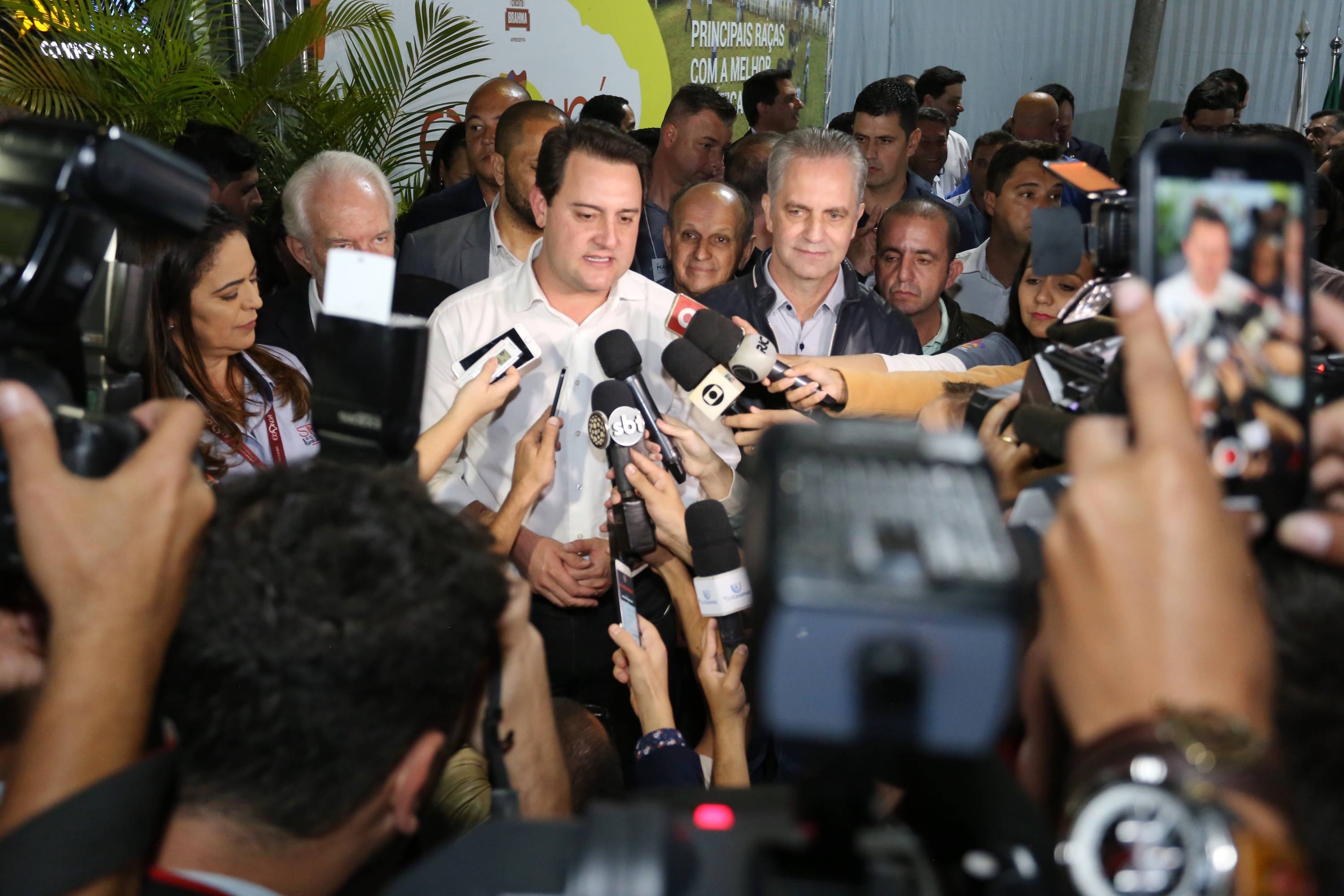 Ratinho Junior em evento em Maringá: menos verba garantida a universidades estaduais.